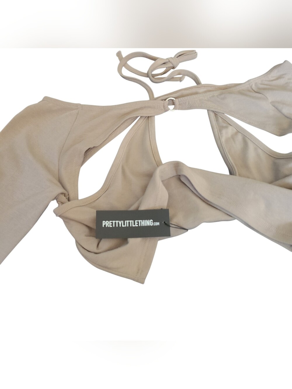 NWT | PRETTY LITTLE THING | LONG SLEEVE CROP TOP CUTOUT HALTER DESIGN | SIZE 6 - Picture 7 of 12